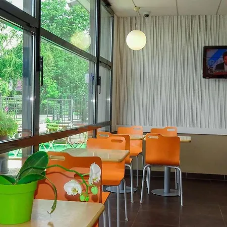 Ibis Budget Nord Szálloda Tours