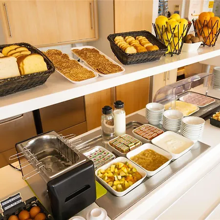 Ibis Budget Nord * Tours