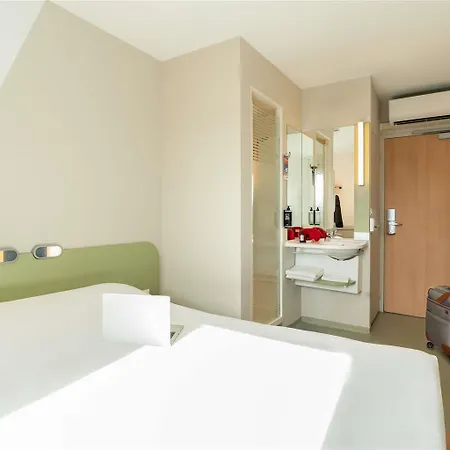 Ibis Budget Nord * Tours